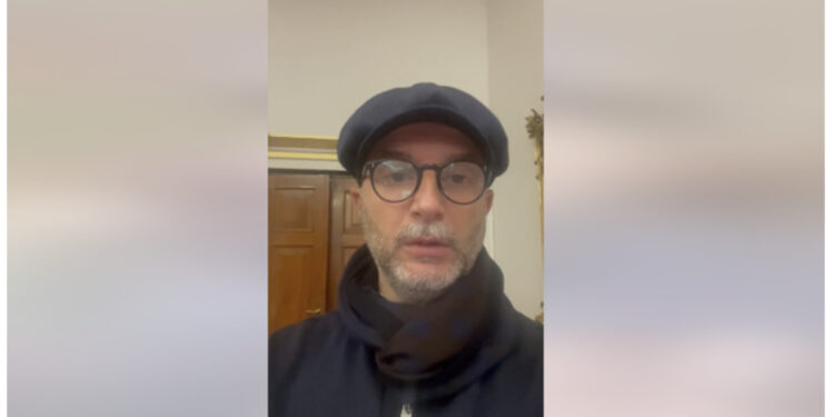 Braçe drejt lënies së mandatit: Çfarë duhet bërë kur nuk të lenë të bësh punën? Skuthllëk politik, i nxitur nga klientelizmi