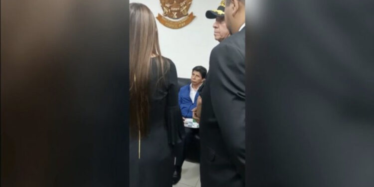 Jo vetëm në Gjermani, tentativë për grusht shteti edhe në Peru, arrestohet Presidenti!