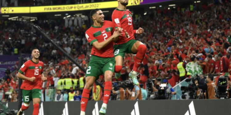 Maroku në qiellin e shtatë, mposht edhe Portugalinë dhe siguron gjysmëfinalen