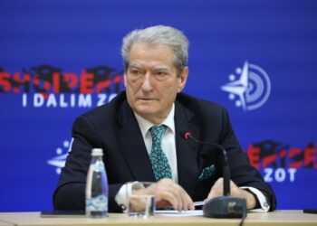 VIDEO/ Berisha: Himara, bastion i shqiptarizmit! I ati i Mitsotakis e dinte të vërtetën (Historia me Stefanopulos)