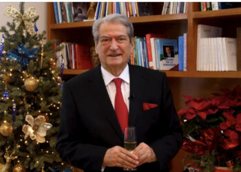 Urimi i fundvitit i Berishës: Viti 2023 do të jetë viti i Revolucionit Demokratik, viti i shpëtimit të Shqipërisë