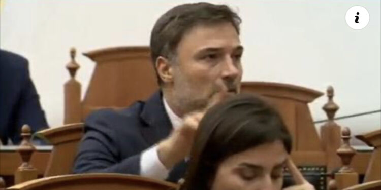 Alibeaj shërbëtor i Ramës, përjashton nga grupi parlamentar katër deputetët të PD