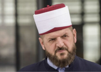 Habit hoxha Shefqet Krasniqi: Babagjyshi është “babadreq”, mos i gënjeni fëmijët!