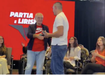 Meta publikon video nga takimi me të rinjtë: Për një Shqipëri që u përket këtyre, ku duan të ndërtojnë të ardhmen