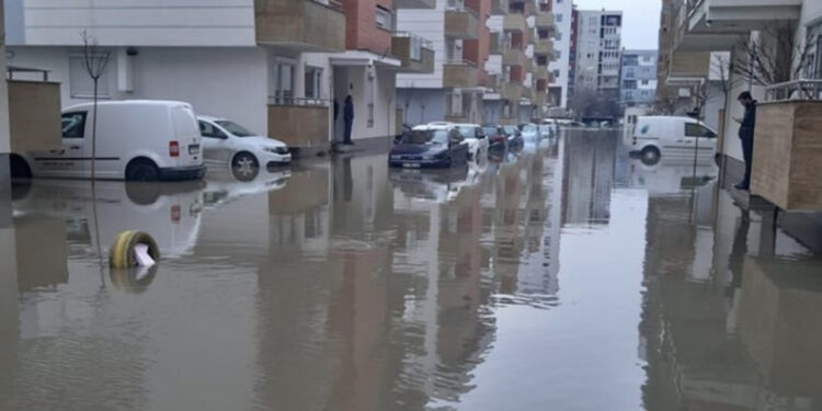 Shkodra ende nën ujë, disa akse të pakalueshme