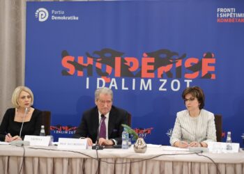 Berisha me padagogët: Shqipëria me buxhet 10 herë më të ulët se mesatarja e vendeve të BE-së, për kërkimin shkencor