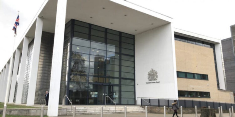 EMRI/ La studimet për të shkuar në Angli, i riu shqiptar dënohet me burg për trafik droge