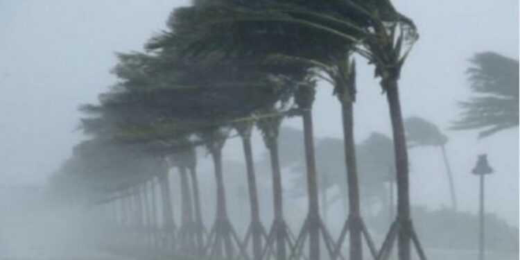 Stuhi dhe rrebeshe shiu, mësoni si do të jetë moti sot