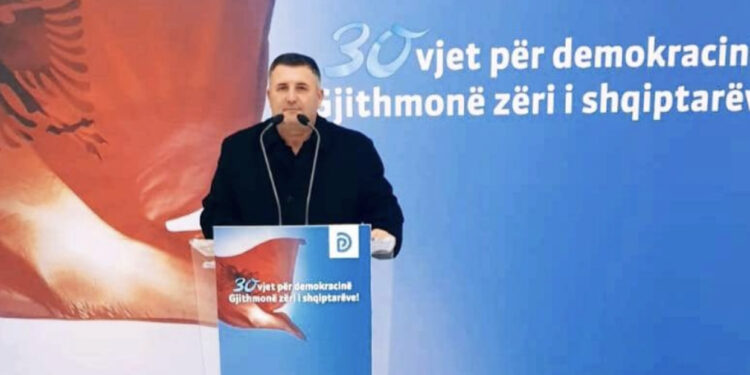 Alibeaj vazhdon të bëj shërbëtorin e Ramës, nxjerr kandidat në Dimal