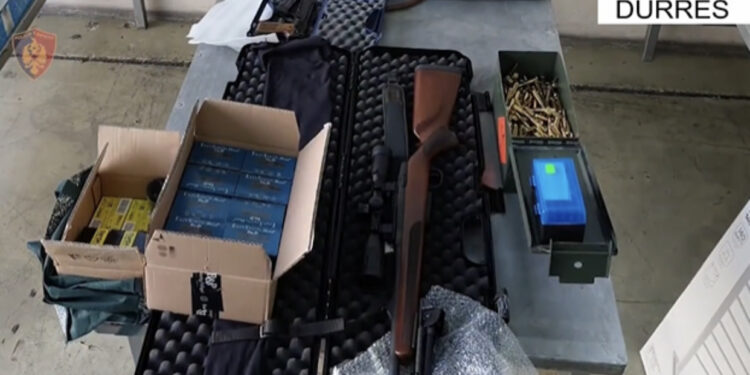 Policia jep detajet: Ja kush është 53-vjeçari i arrestuar në Portin e Durrësit