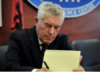 Ndahet nga jeta Ylli Çabiri, Shqipëria humb një ekspert të rrallë të pushtetit vendor dhe decentralizimit