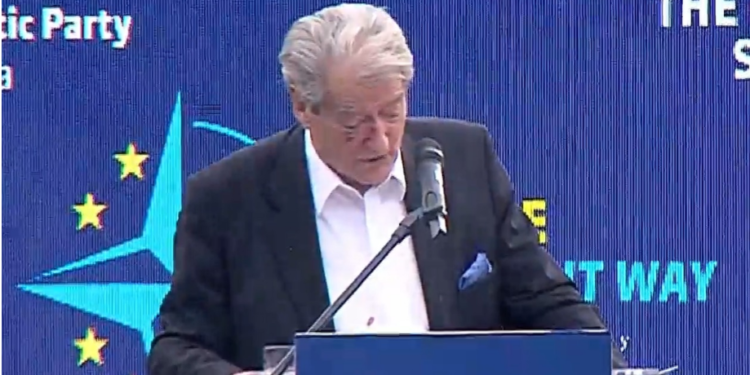 Berisha: Shqipëria është sot në rrezik ekzistencial për shkak të votës së vdekur