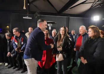 Belind Këlliçi me banorët e njësisë Nr.2: Fitorja do të jetë e padiskutuar në 14 Maj. Mos bini pré e propagandës!