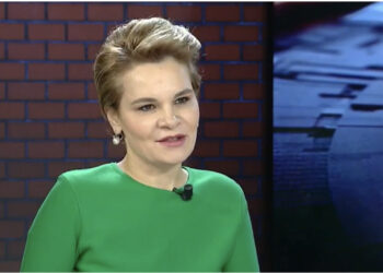 “Survejuam për 180 ditë”, Kryemadhi: Në Sharrë mbeturinat nuk përpunohen, “varrosen” me dhe