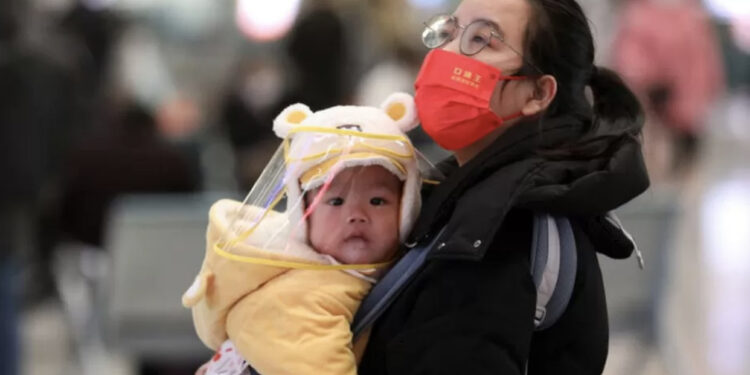 Për herë të parë në 60 vitet e fundit, bie popullsia e Kinës