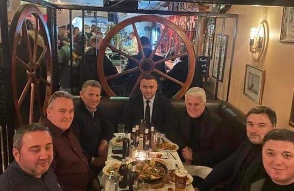FOTO/ Alibeaj pazare dhe tendera në Londër me deputetët e PS. Shet demokratet për interesa personale