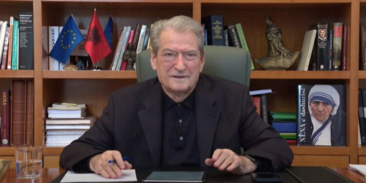 “Betejë për jetë a vdekje”, Berisha paralajmëron Ramën: Shqiptarët do i përgjigjen me të gjitha format për të mbrojtur votën