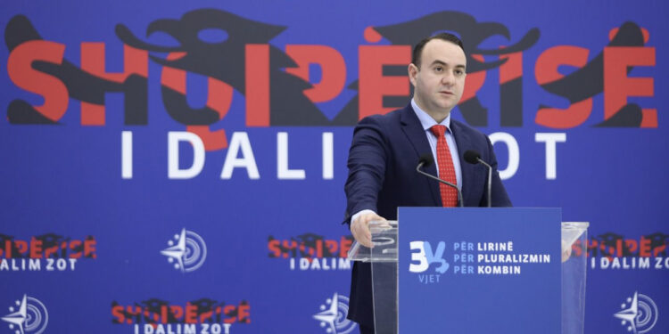 PD: Veliaj mashtroi me tenderin e rrugës “Xhon Belushi”! SPAK të veprojë