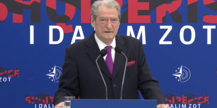 Sali Berisha flet për jetë të humbura nga moti i keq, por në Polici nuk është raportuar asnjë