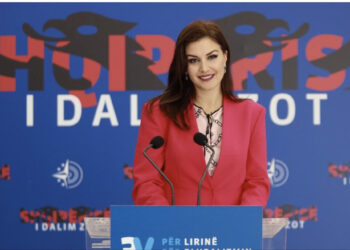 PD: 22 mijë të punësuar! Rama po “armatoset” me administratën për zgjedhjet