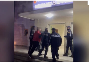 I dënuar dy herë për vrasje, kush është 49-vjeçari me rrezikshmëri te lartë që u arrestua në Fier!