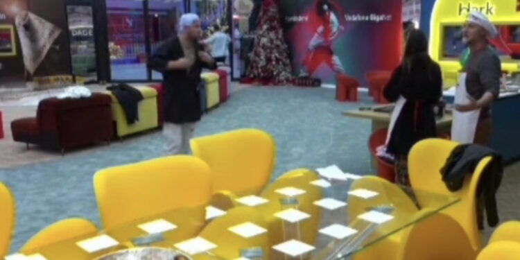 Luizi provokon Kiarën, e përshëndet me këngën e Butrint Imerit: Posaçërisht për ty