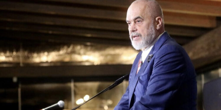 I doli emri në dosje! Rama e mohon: Nuk kam lidhje me ish-zyrtarin e FBI-së që u arrestua