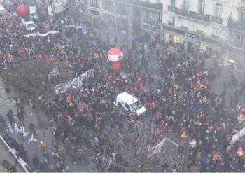 Protesta masive në Francë, kundër reformës së Macron për të rritur moshën e pensionit