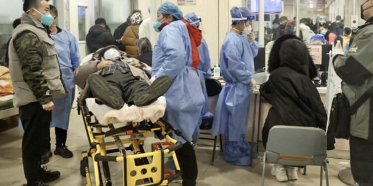Kina po përjeton tmerrin e 2019, s’dihet numri i viktimave dhe të infektuarve nga Covid, spitalet në kolaps