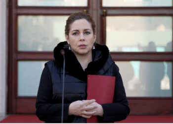 BIRN: Skema, si po tenton Xhaçka të shpëtojë me procedurë në Kushtetuese