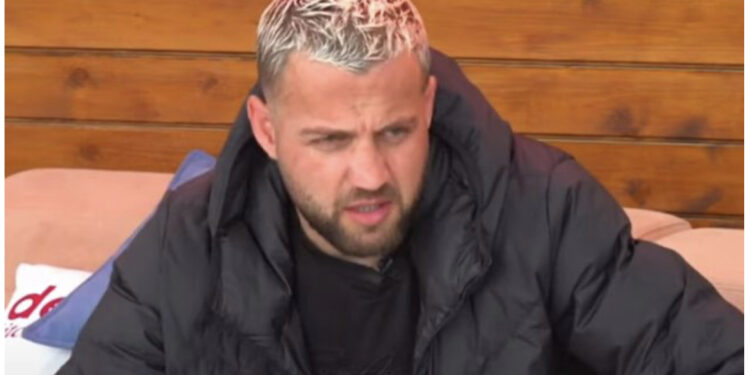 Luiz Ejlli tregon “pikën e dobët”/ Çfarë mund ta “gjunjëzojë” dhe ta nxjerrë jashtë loje këngëtarin