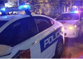 Aksident në Divjakë, plagoset shoferi i motorit