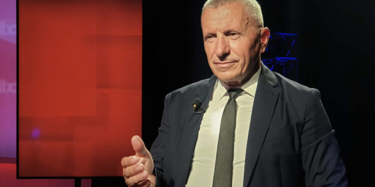 Deputeti shqiptar në Serbi letër Escobarit: Përfshini Luginën e Preshevës në dialog