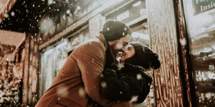 Tre shenjat e horoskopit që do të kenë fat në dashuri këtë javë