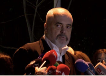 Ndihet i frikësuar/ Dosja “McGonigal”/ Rama tregon marrëdhëniet me personin “A” dhe “B”