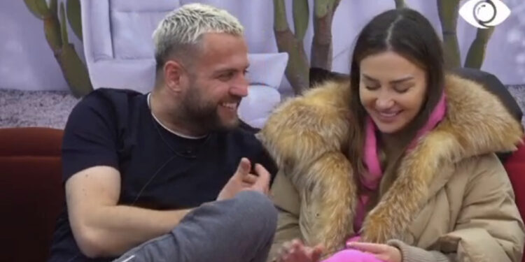 Romancë në BBV, Luizi puth Kiarën