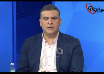 Blushi: McGonigal dhe Rama kanë bërë kërdinë në Shqipëri, oligarkë kanë paguar para për “non grata” e viza