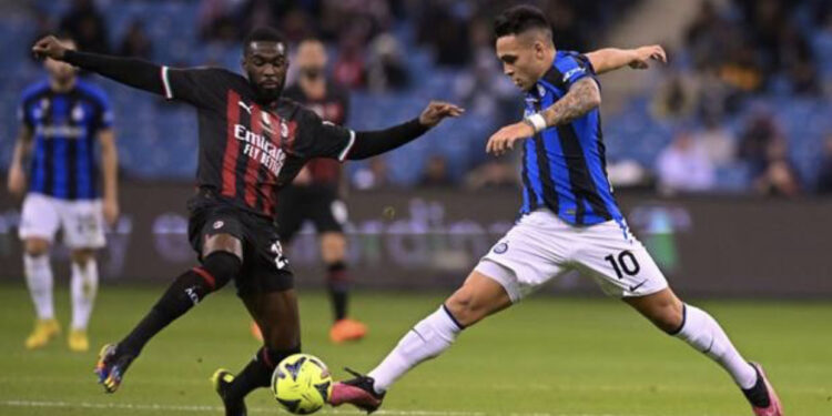 VIDEO/ Çfarë magjie, Interi mposht rivalët e “përjetshëm” dhe dërgon Superkupën në Milano