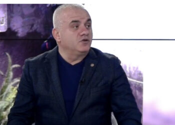 Kush dha urdhër në 21 janar? Gazetari Hoxha zbulon për herë të parë PËRGJIMIN e drejtuesve të gardës: E regjistroi një vend aleat, jam TRONDITUR kur e kam dëgjuar