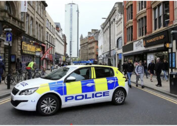 Kapet me drogë dhe mijëra paund, arrestohet 35-vjeçari shqiptar në Angli