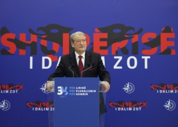 Berisha: Sharra është minierë floriri e Ramës dhe Veliajt, bashkë kanë vjedhur 54 mln euro