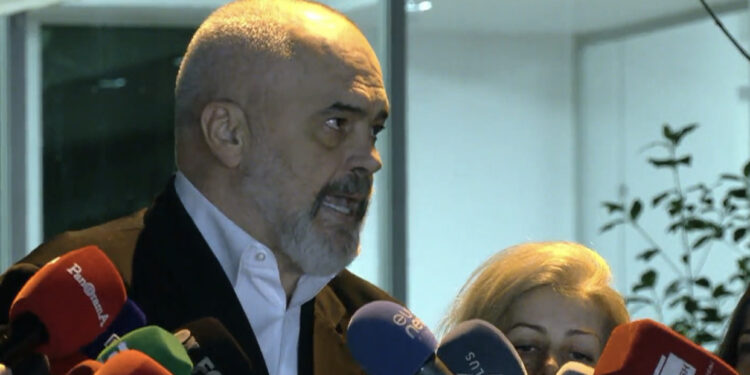 Nuk ka shpëtim për Edi Ramën, i zverdhur në fytyrë dhe the kapur me fakte pranon njohjen me Nezajn dhe Duçkën