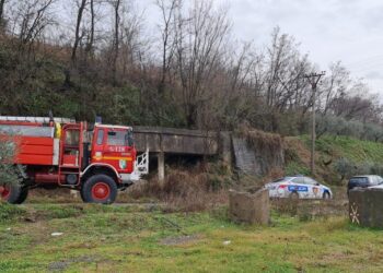 E rëndë në Elbasan, mbytet aksidentalisht në lumin Shkumbin një grua