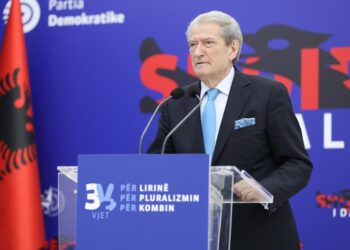 Berisha: Pse Yuri Kim mbështeti Lulzim Bashën e akuzuar për financime ruse?