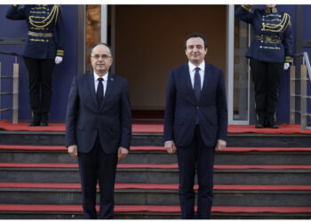 15-vjetori i Pavarësisë së Kosovës, Begaj takohet me Kurtin: Shqipërinë do e keni gjithmonë në krah