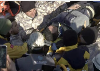 Tërmeti në Turqi, shpëtohen pas 198 orësh dy vëllezër!