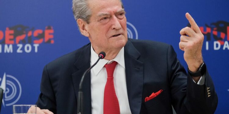 Berisha: Ky është një revolucion i shqiptarëve që e duan këtë vend, nuk është partiak