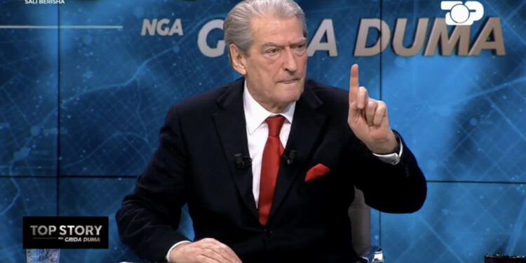 Sali Berisha bën deklaratën e bujshme: Barack Obama më ka përgjuar telefonin!