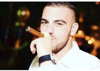 Djali i Fullanit kapet me armë në Bllok, policia e shpëton direkt