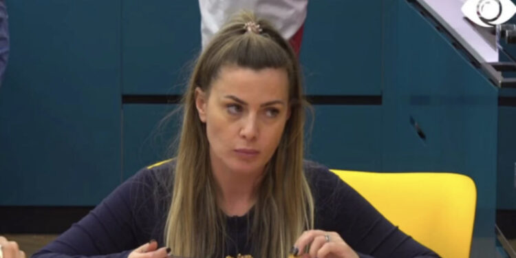 Olta lëshon Mastron: Tani je vetëm, e vendosa unë!